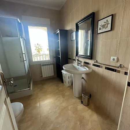 La Casa Del Tejado * Toledo